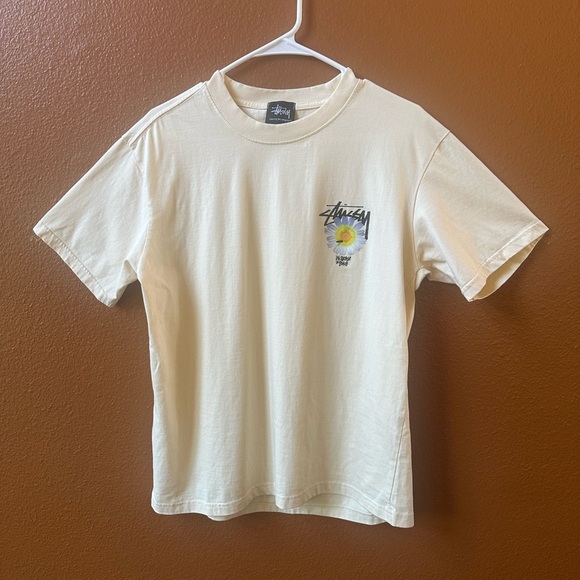 Stüssy Cream “Increase The Peace” Flower Short Sleeve Tee Size Medium EUC! - Picture 2 of 8